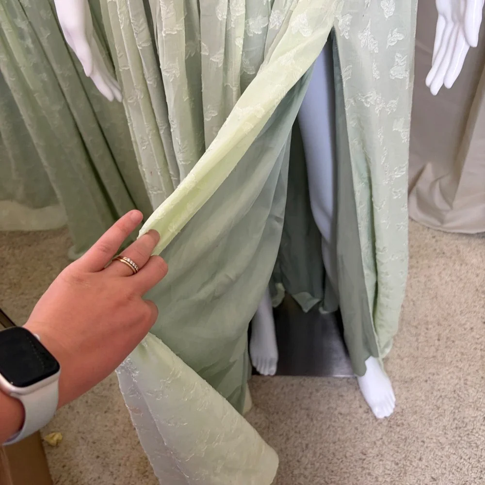 Miss Circle sage green